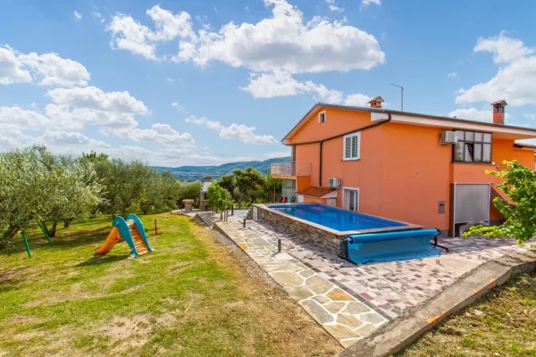 prosti apartma z bazenom koper holiday rental apartment koper_holiday